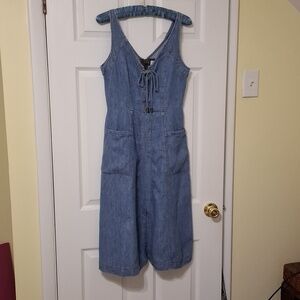 Holding Horses by Anthopology sz 4,(fits 6) Lightweight denim midi dress